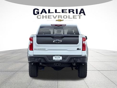 New 2026 Chevrolet Silverado 1500 ZR2 w/ ZR2 Bison Edition AWD/4WD image 6
