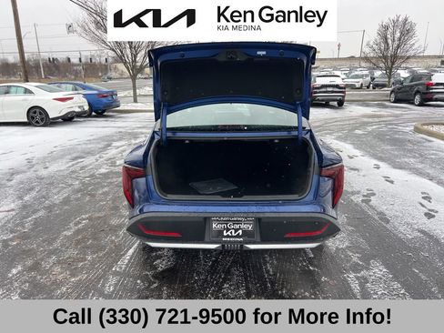 Used 2025 Kia K4 EX image 52