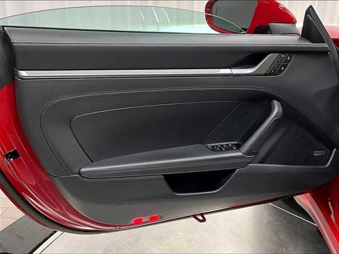 Used 2023 Porsche 911 Carrera 4S image 25