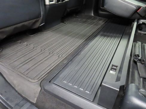 Used 2022 Ford F350 Lariat image 59