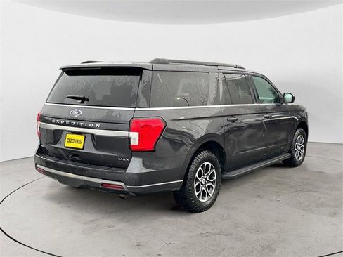Certified 2024 Ford Expedition Max XLT image 5