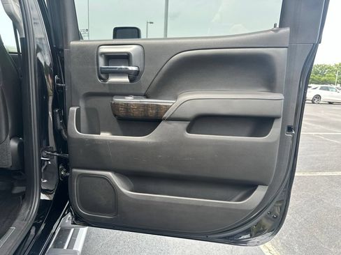 Used 2015 GMC Sierra 3500 Denali w/ Duramax Plus Package AWD/4WD image 11