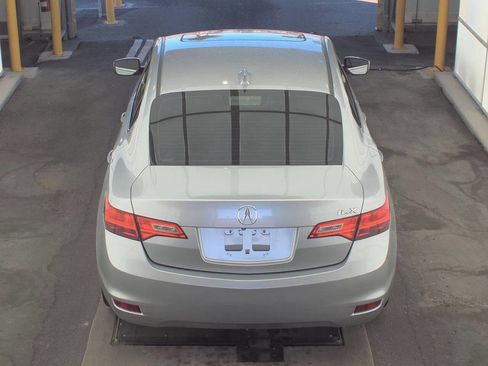 Used 2014 Acura ILX w/ Technology Package image 5