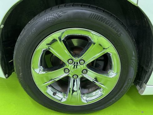 Used 2011 Dodge Charger Rallye RWD image 14