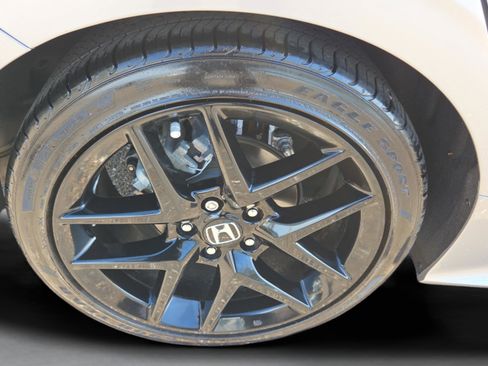 Certified 2024 Honda Civic Sport image 21