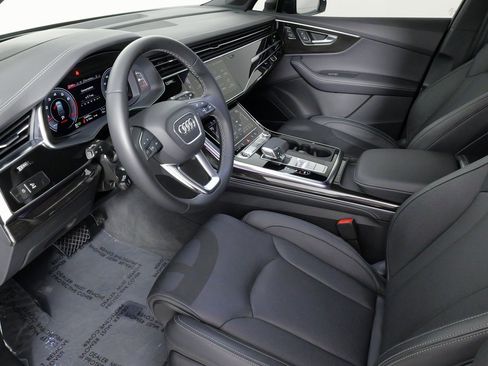 Used 2025 Audi Q7 3.0T Prestige w/ Prestige Package image 29