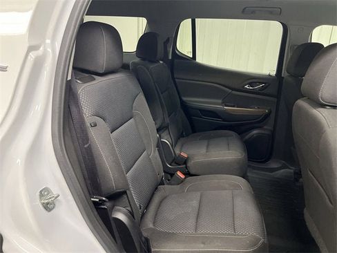 Certified 2020 GMC Acadia SLE w/ LPO, Floor Liner Package image 25