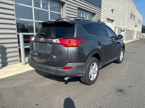 Used 2014 Toyota RAV4 XLE AWD/4WD image 3