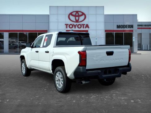 New 2026 Toyota Tacoma SR RWD image 4