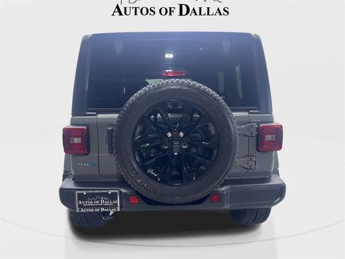 Used 2021 Jeep Wrangler Unlimited Sahara w/ Cold Weather Group image 7