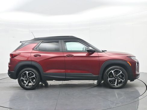 Used 2023 Chevrolet TrailBlazer RS FWD image 4