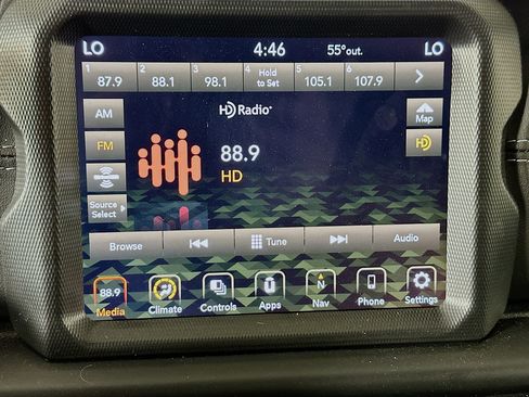 Used 2023 Jeep Wrangler Sahara image 19