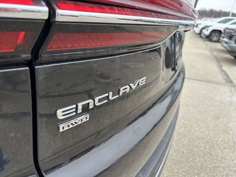 Used 2025 Buick Enclave Preferred image 5