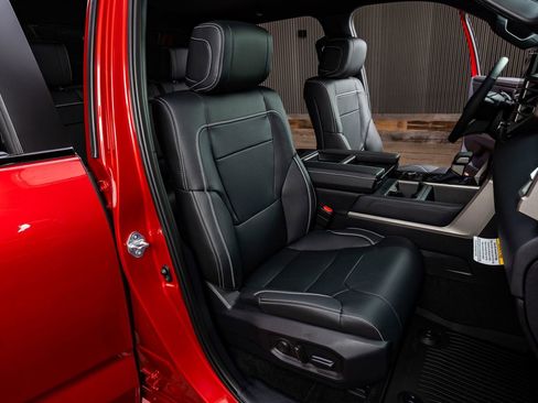 Used 2026 Toyota Tundra Limited image 31