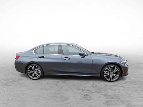 Used 2021 BMW 330i xDrive Sedan w/ Convenience Package image 6