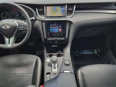 Used 2022 INFINITI QX55 Essential w/ Proassist Package image 10