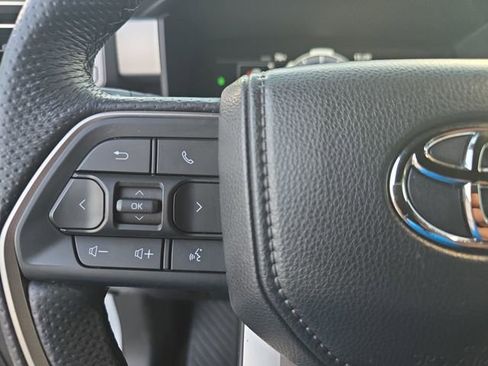 Used 2025 Toyota Tundra Limited image 16