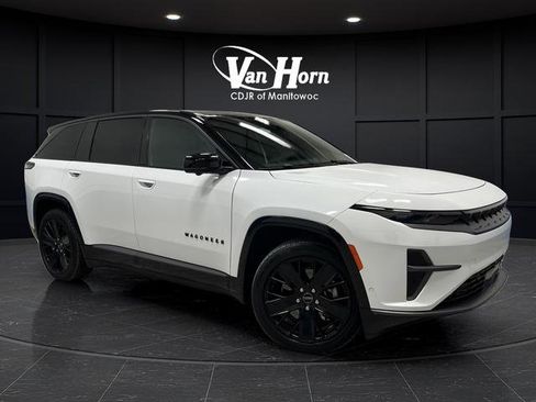 Used 2024 Jeep Wagoneer Launch Edition image 44