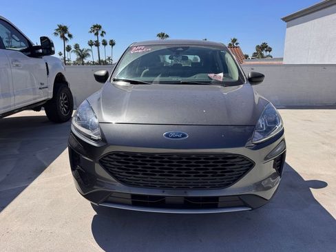 Used 2020 Ford Escape S FWD image 2