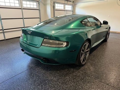 Used 2015 Aston Martin DB9 Coupe image 4