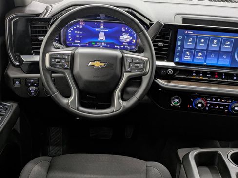 Used 2024 Chevrolet Silverado 1500 LT image 5