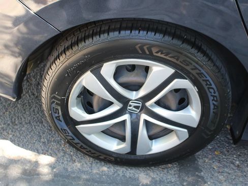 Used 2018 Honda Civic LX image 43