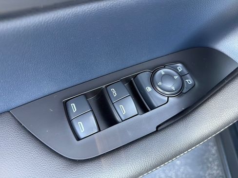 Used 2025 Chevrolet Blazer RS AWD/4WD image 5