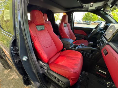 Used 2025 Toyota Tacoma TRD Pro image 57