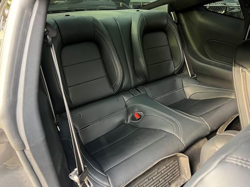 Used 2024 Ford Mustang GT Premium image 19