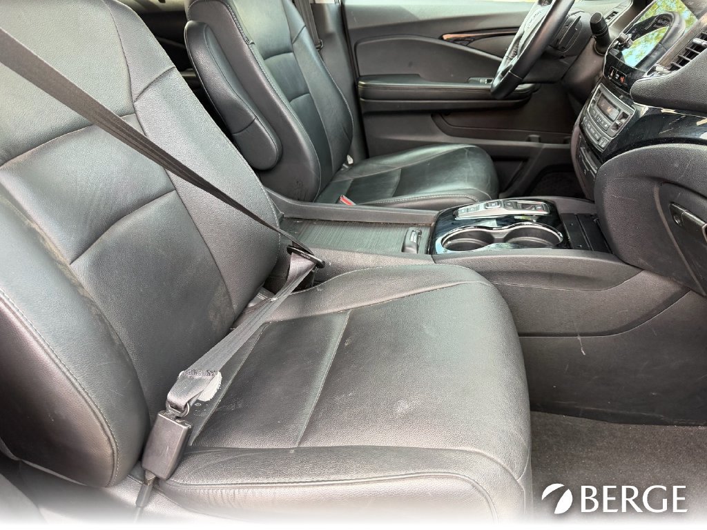 Used 2022 Honda Pilot Touring image 13