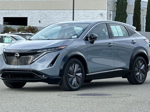 Certified 2024 Nissan Ariya FWD image 8
