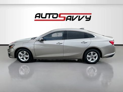 Used 2025 Chevrolet Malibu LS FWD image 4