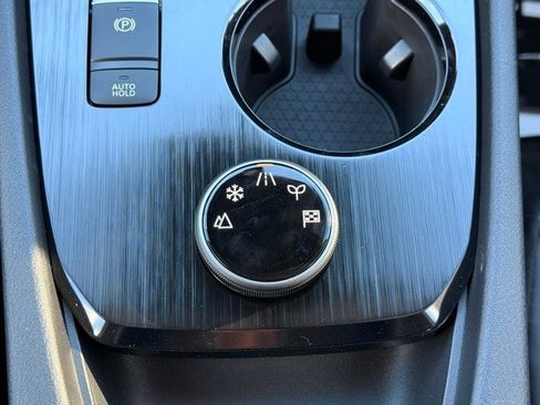 New 2026 Nissan Rogue SV image 31