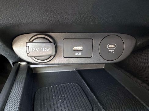 Used 2025 Hyundai Elantra Sport w/ Cargo Package FWD image 25