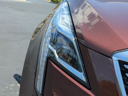 Certified 2023 Cadillac XT5 Premium Luxury AWD/4WD image 8