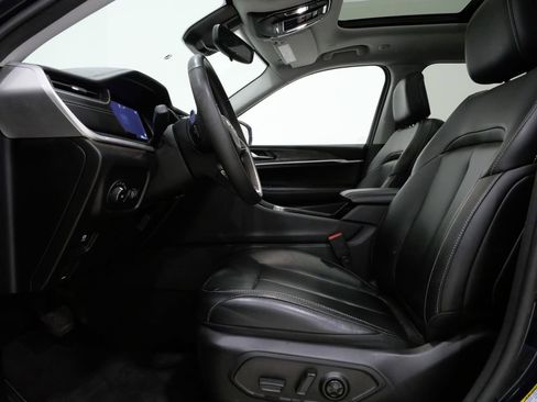 Used 2023 Jeep Grand Cherokee Limited w/ Trailer Tow Prep Group (B) image 13