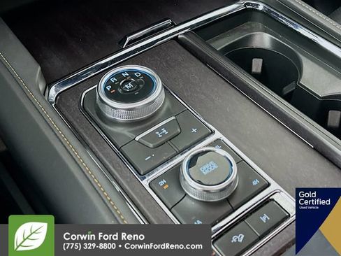 Certified 2024 Ford Expedition Platinum AWD/4WD image 21