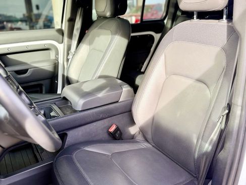 Used 2024 Land Rover Defender 130 Outbound image 14