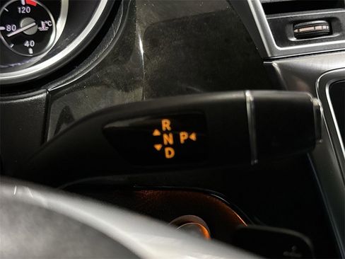 Used 2014 Mercedes-Benz GL 450 4MATIC image 18