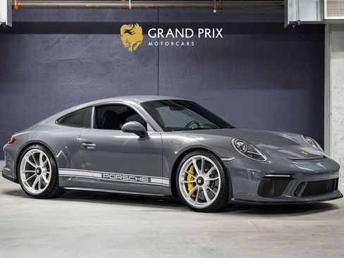 Used 2018 Porsche 911 GT3 RWD image 1