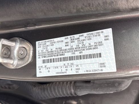 Used 2025 Ford Escape Active FWD image 22