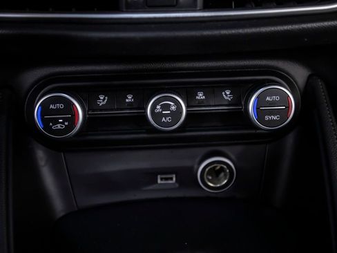 Used 2019 Alfa Romeo Stelvio w/ Nero Edizione RWD image 29