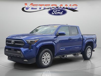 Used 2025 Toyota Tacoma SR5