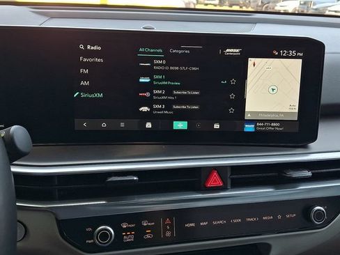 Certified 2025 Kia Sorento SX Prestige AWD/4WD image 15