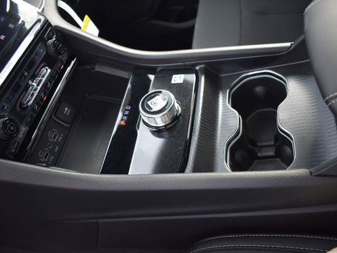 New 2026 Jeep Grand Cherokee Laredo X RWD image 21