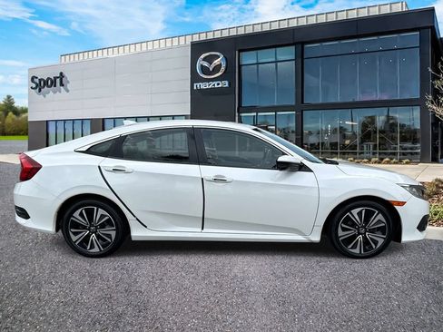 Used 2017 Honda Civic EX-L image 2