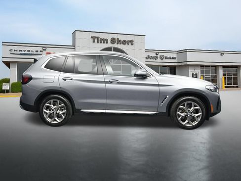 Used 2024 BMW X3 xDrive30i AWD/4WD image 6