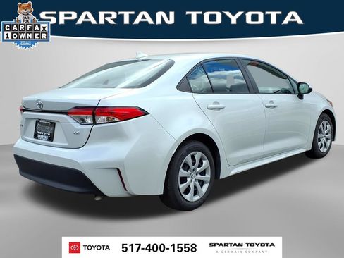 Used 2024 Toyota Corolla LE FWD image 6