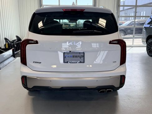Used 2025 Kia Telluride S AWD/4WD image 4