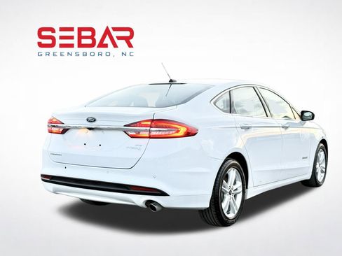 Used 2018 Ford Fusion SE w/ Equipment Group 602A image 6